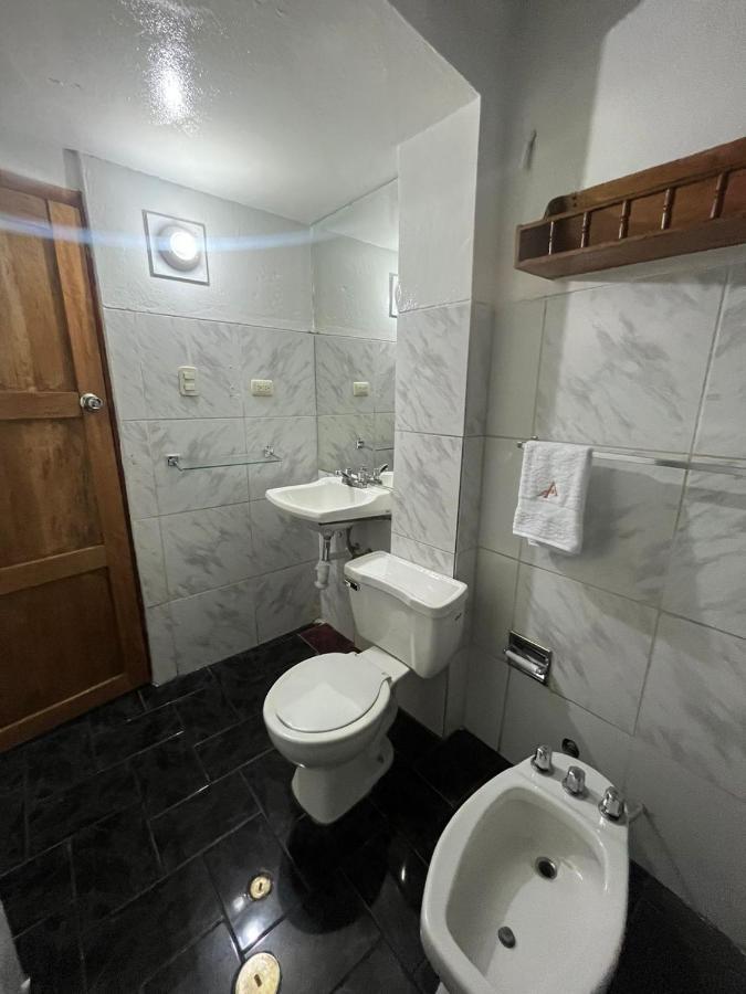 ホテル Hostal Andenes De Alabado クスコ エクステリア 写真